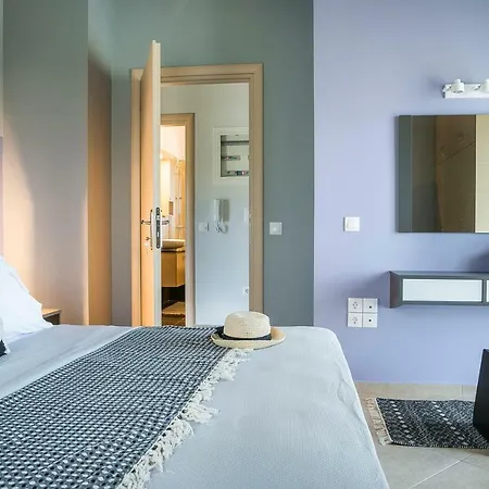 Villa Athinais Lak *